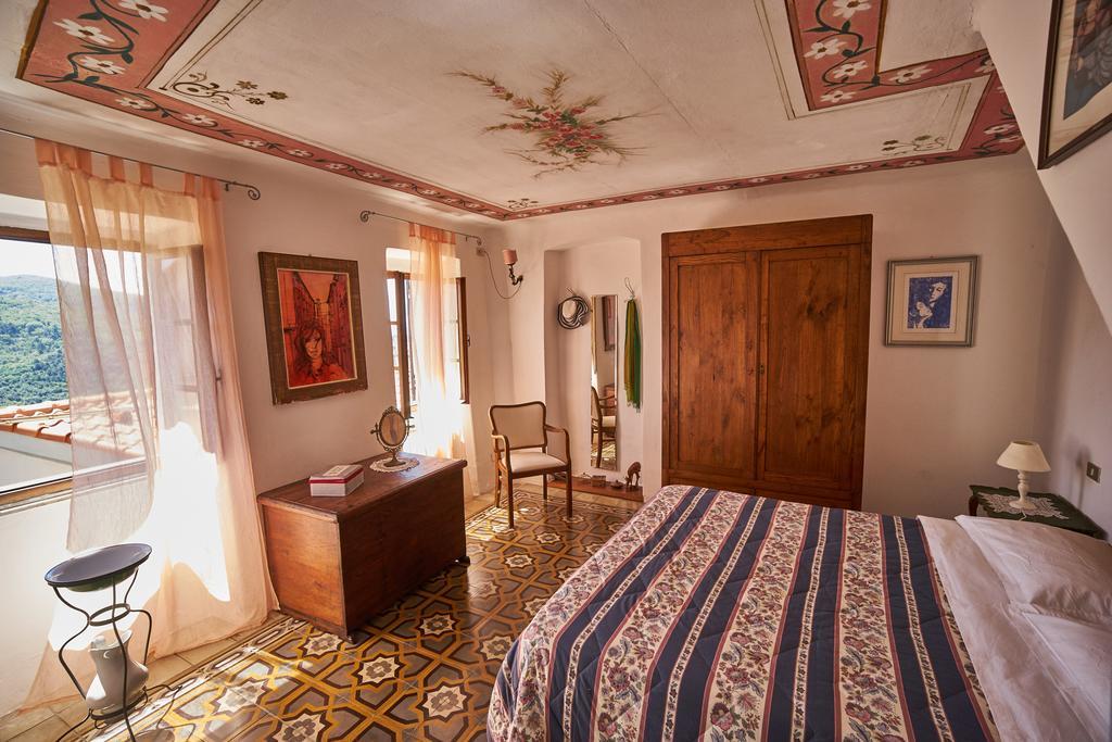 Bed and Breakfast Sotto Il Castello Trebiano Exteriér fotografie
